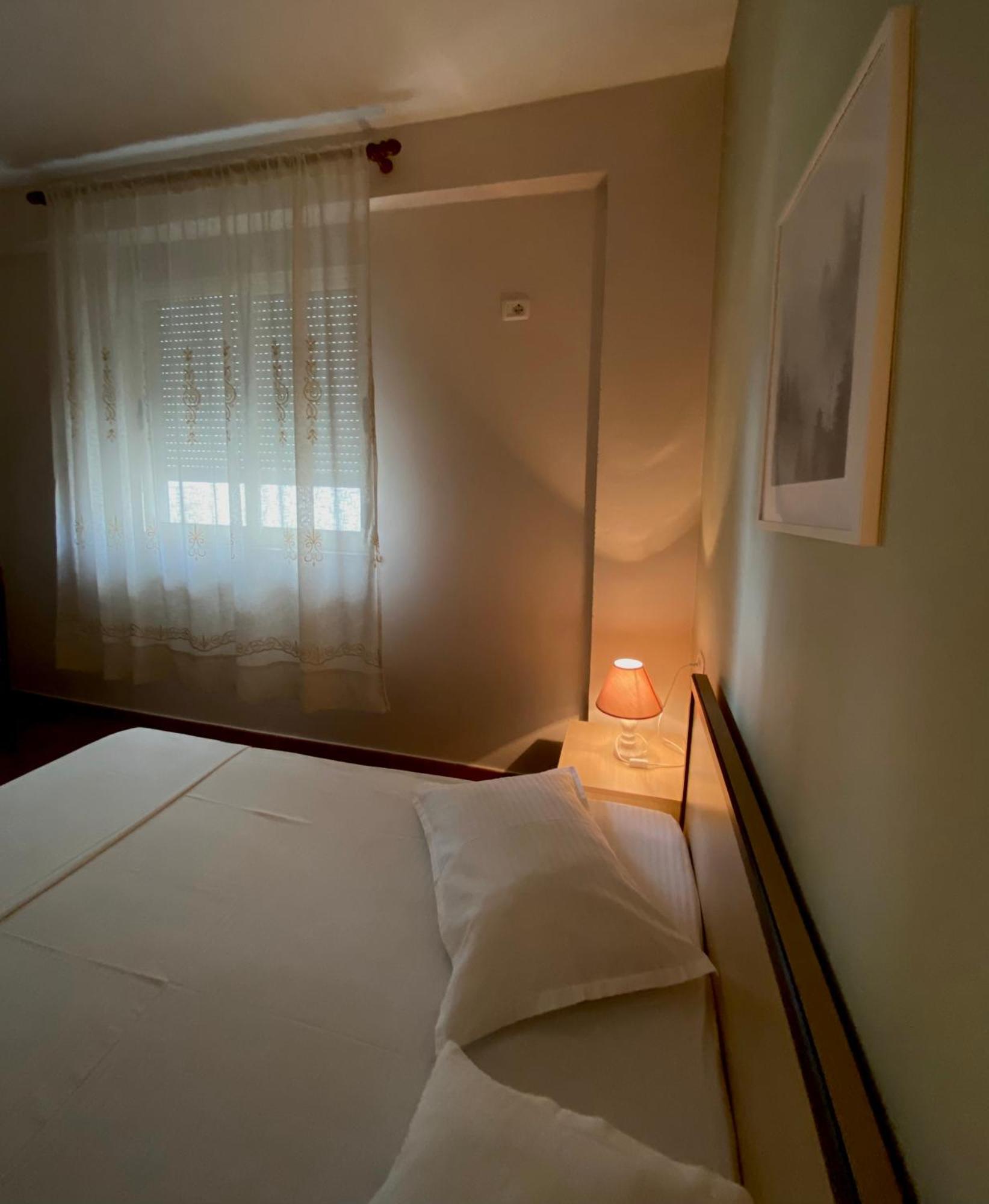Memory Apartments Durres Bagian luar foto